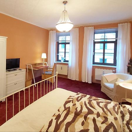 City-Ferienwohnungen-Dresden - Zentral Gelegen Im Haus Louisenstrasse 11 - Dresden-Neustadt Εξωτερικό φωτογραφία
