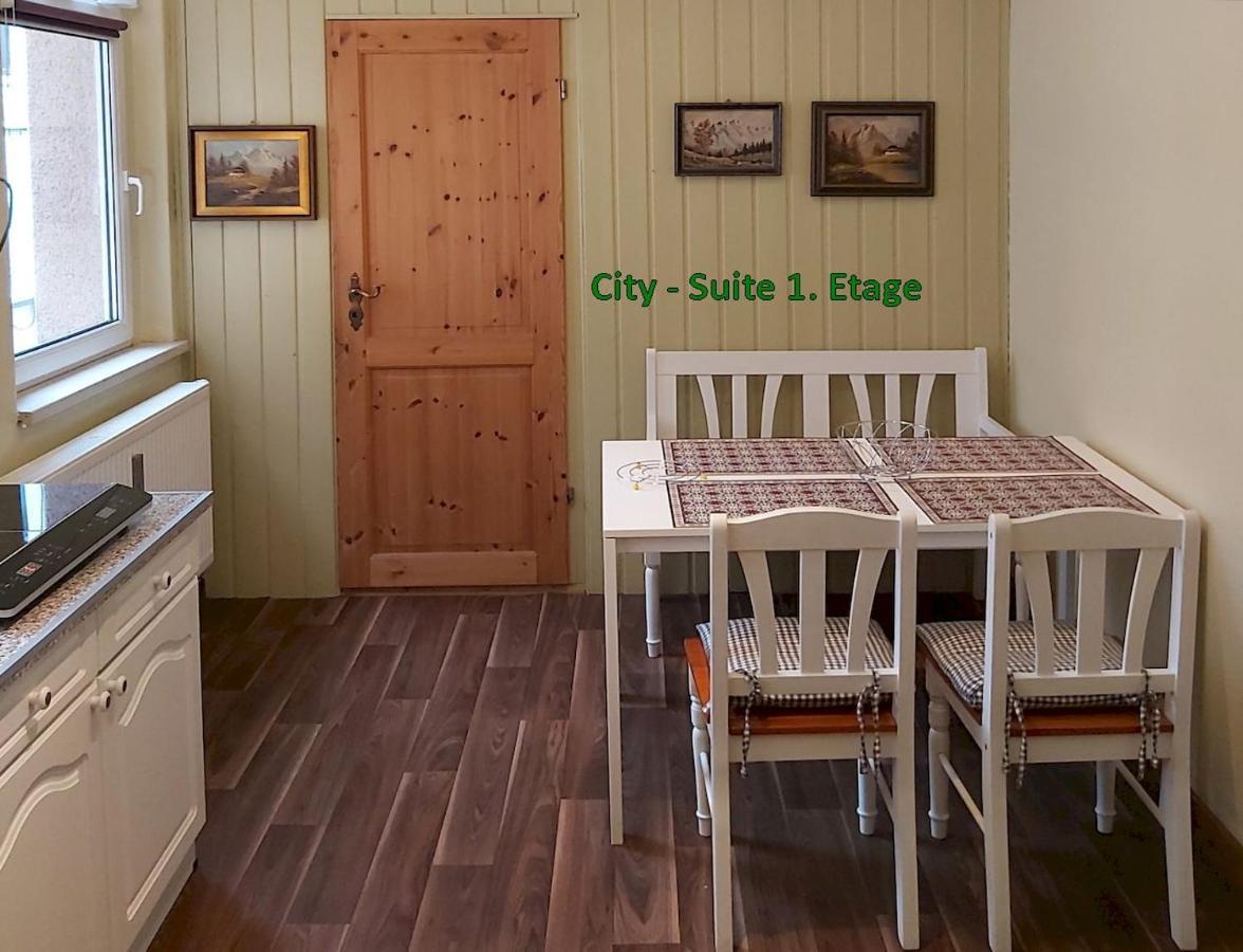 City-Ferienwohnungen-Dresden - Zentral Gelegen Im Haus Louisenstrasse 11 - Dresden-Neustadt Εξωτερικό φωτογραφία